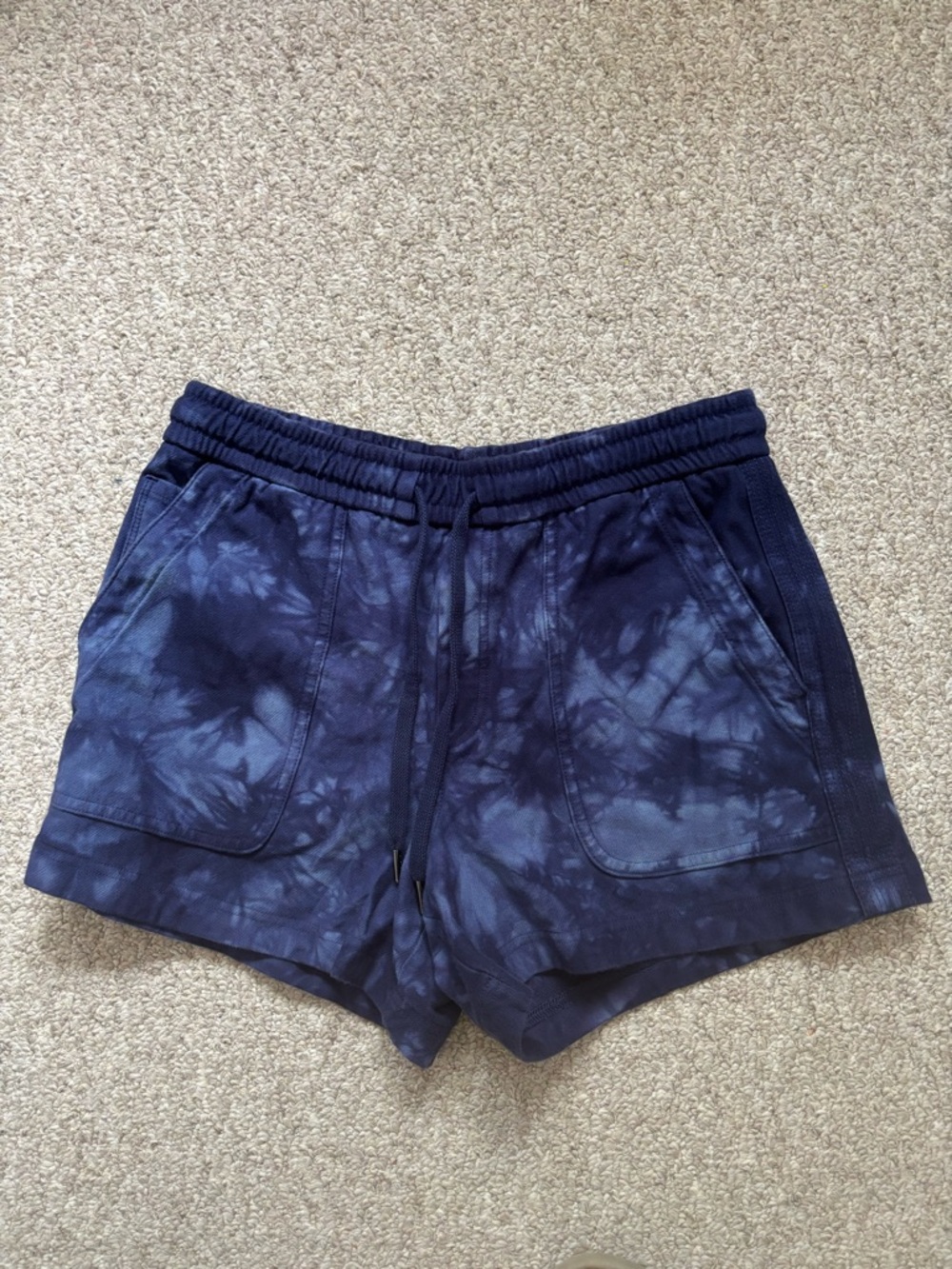Athleta farallon Navy Tie-Dye Shorts